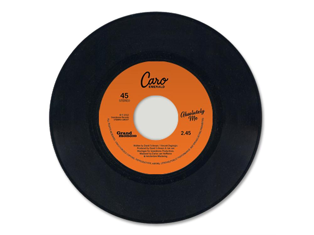 Riviera Life  /  Absolutely Me 7